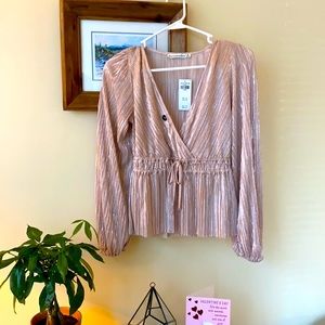 Abercrombie & Fitch top